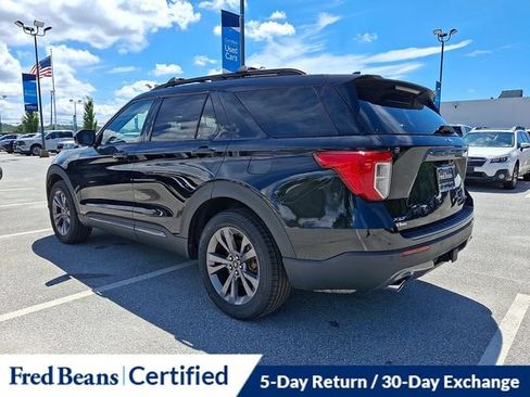 Certified 2023 Ford Explorer XLT w/ Equipment Group 202A AWD/4WD image 8