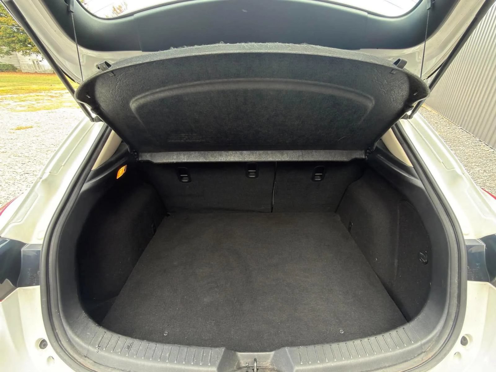 Used 2014 MAZDA MAZDA3 i Touring FWD image 17
