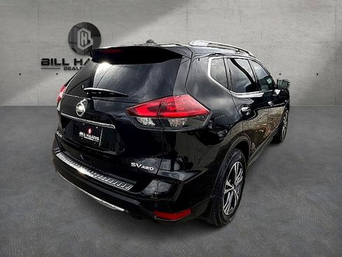 Used 2019 Nissan Rogue SV w/ Sun & Sound Touring Package image 6