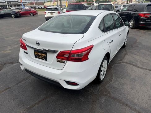 Used 2017 Nissan Sentra FWD image 5
