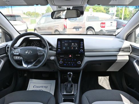 Used 2020 Hyundai Ioniq Blue FWD image 2