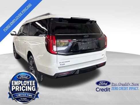 New 2025 Ford Expedition Max Platinum w/ Stealth Performance Package AWD/4WD image 4