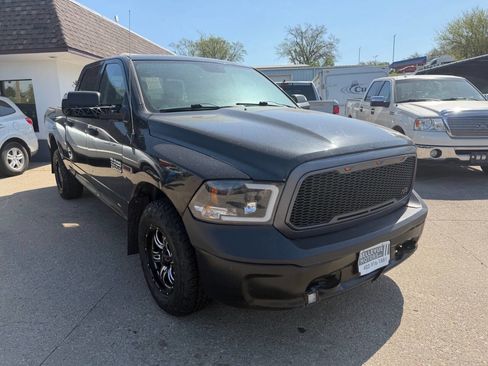 Used 2015 RAM 1500 Tradesman w/ Popular Equipment Group AWD/4WD image 7