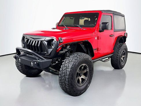Used 2018 Jeep Wrangler Sport AWD/4WD image 3