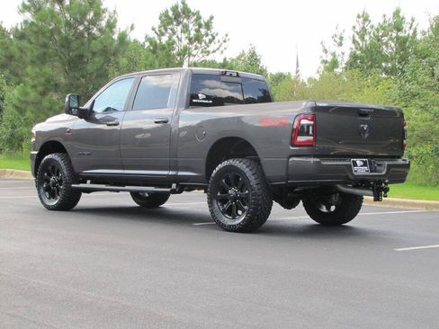 Used 2024 RAM 2500 Laramie w/ Night Edition AWD/4WD image 7