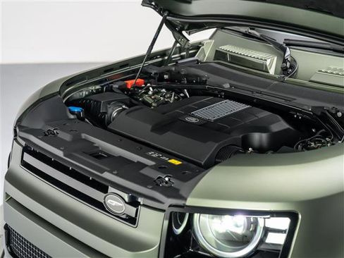 New 2026 Land Rover Defender 110 X-Dynamic SE image 12