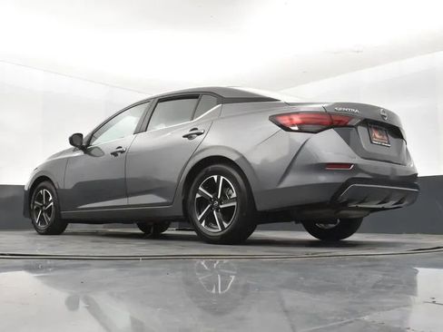 Used 2025 Nissan Sentra SV image 12