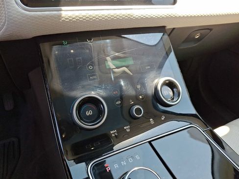 Used 2020 Land Rover Range Rover Velar S AWD/4WD image 17