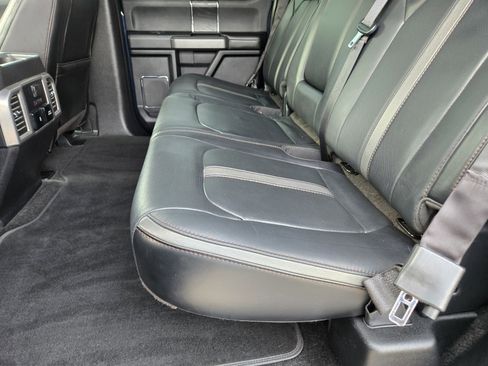 Used 2018 Ford F150 Platinum w/ Equipment Group 701A Luxury image 12