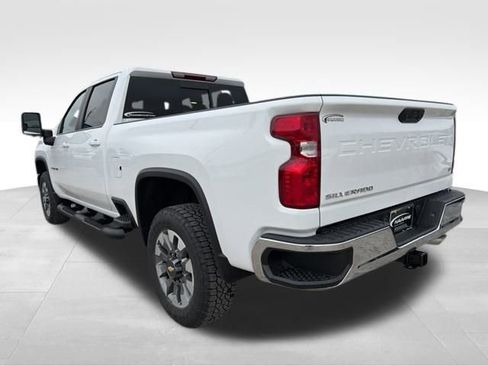 New 2026 Chevrolet Silverado 2500 LT image 7