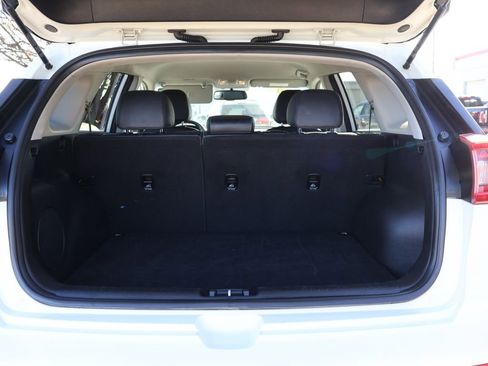 Used 2019 Kia Niro S Touring image 19