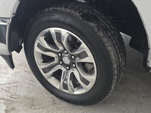 Used 2023 RAM 1500 Limited image 10