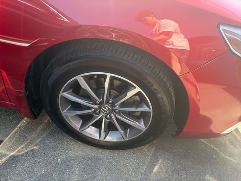 Used 2020 Acura TLX FWD image 4