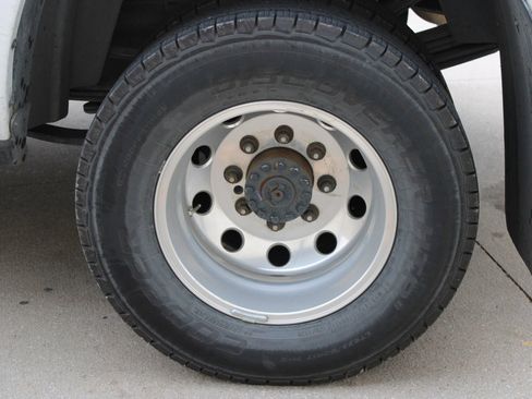 Used 2023 RAM 3500 Big Horn w/ Level 1 Equipment Group image 18