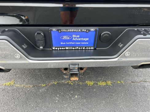 Used 2019 Chevrolet Silverado 1500 LTZ w/ LTZ Plus Package AWD/4WD image 12