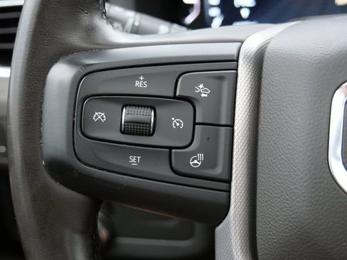 Used 2023 GMC Yukon XL Denali AWD/4WD image 28