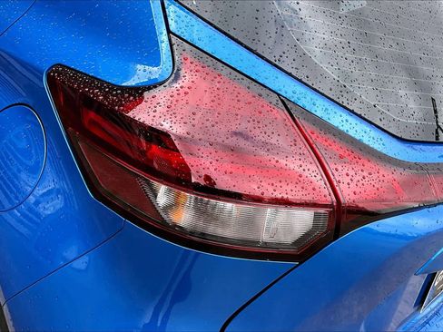 Certified 2024 Nissan Kicks S image 27