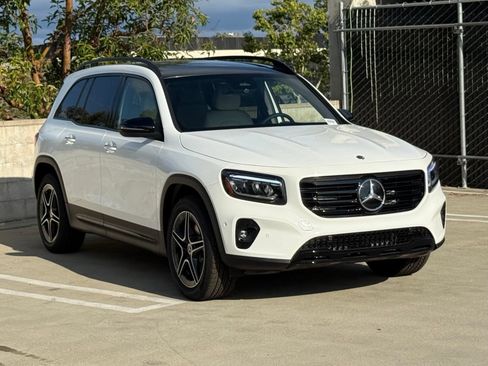 New 2026 Mercedes-Benz GLB 250 image 7