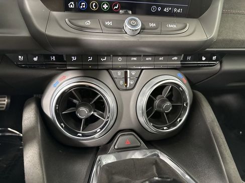 Used 2022 Chevrolet Camaro ZL1 RWD image 29