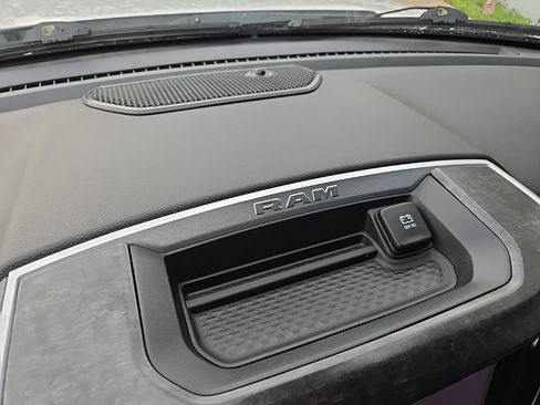 Used 2023 RAM 1500 Big Horn AWD/4WD image 55