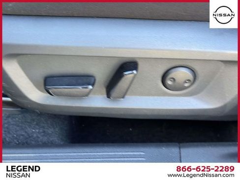 Certified 2024 Nissan Rogue SV AWD/4WD image 16