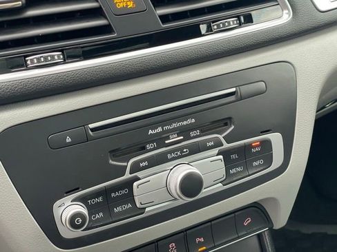 Used 2016 Audi Q3 2.0T Premium Plus w/ Technology Package image 22