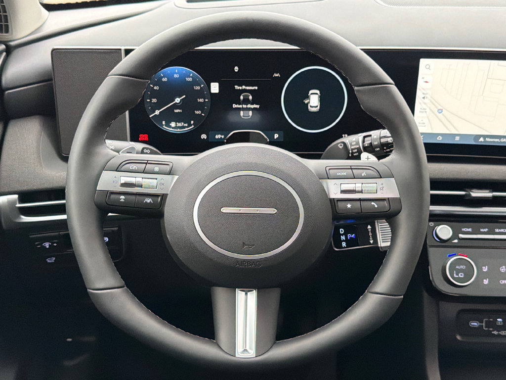 New 2026 Hyundai Tucson Limited FWD image 24
