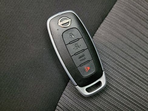 Used 2024 Nissan Sentra SV FWD image 32