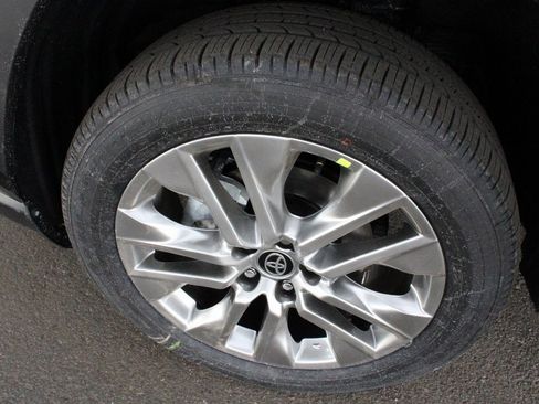 New 2025 Toyota RAV4 Limited image 61