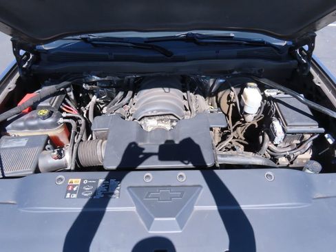 Used 2015 Chevrolet Silverado 1500 High Country image 13