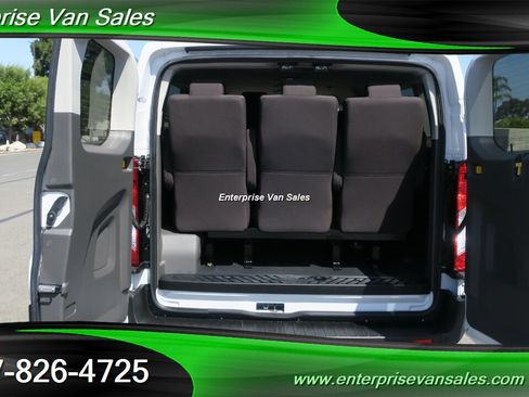Used 2023 Ford Transit 350 XLT RWD image 12