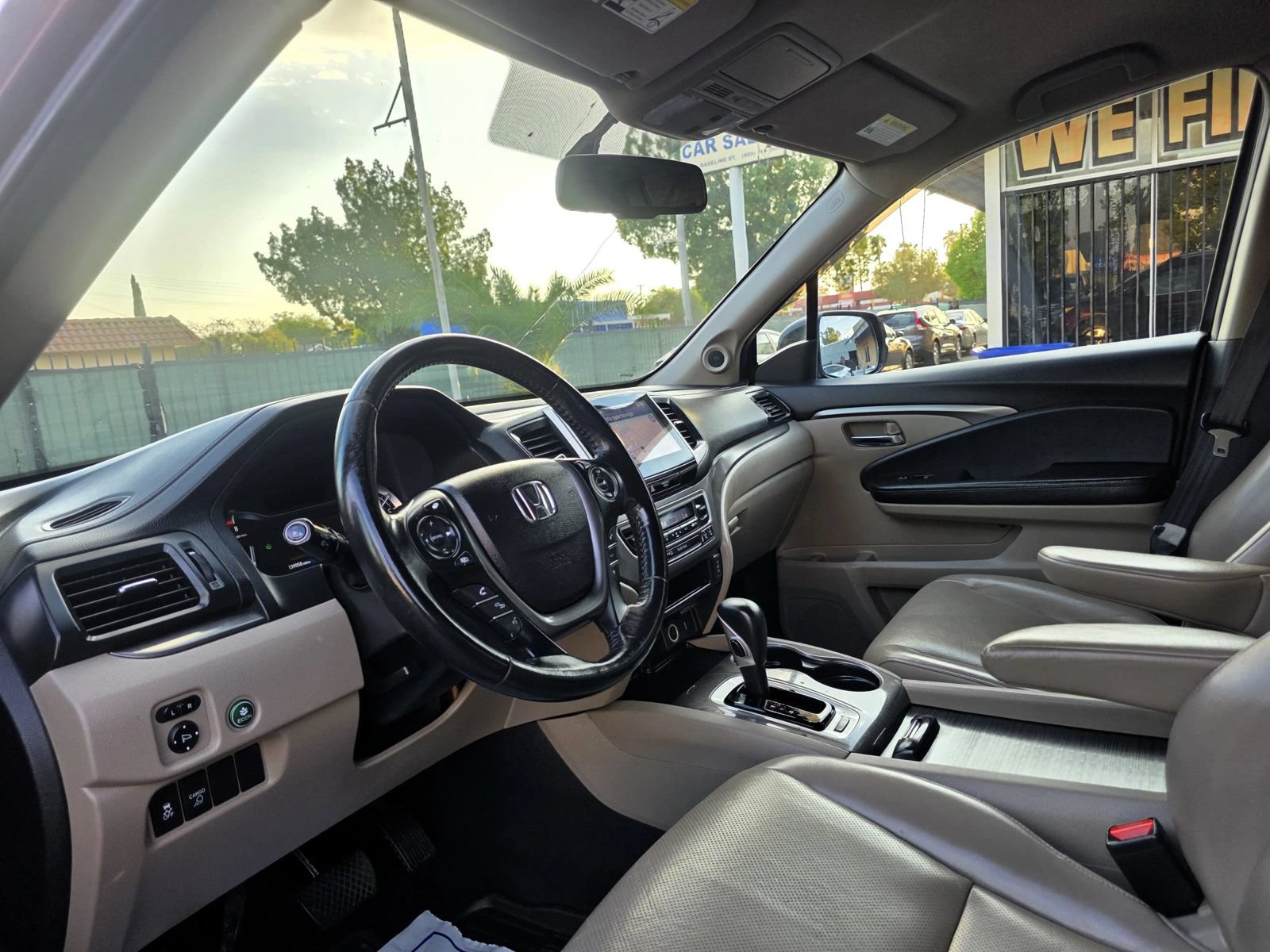 Used 2017 Honda Ridgeline RTL-T image 5