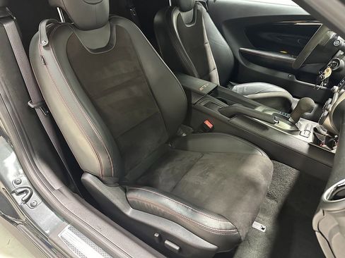 Used 2014 Chevrolet Camaro ZL1 RWD image 13