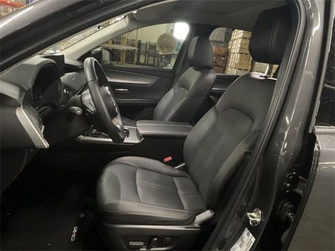 Used 2024 MAZDA CX-90 Plug-In Hybrid w/ Preferred image 17