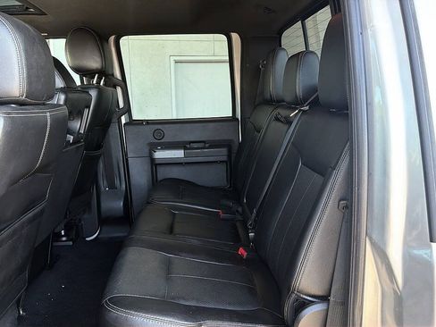 Used 2016 Ford F250 Lariat w/ Lariat Ultimate Package AWD/4WD image 16