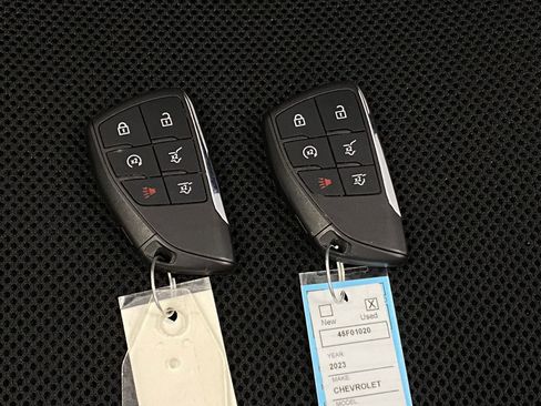 Used 2023 GMC Yukon SLT image 10