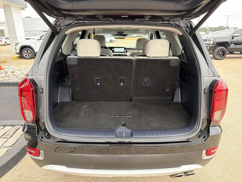 Used 2022 Hyundai Palisade SEL w/ Premium Package image 27