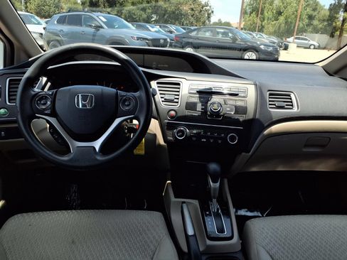 Used 2014 Honda Civic LX image 18
