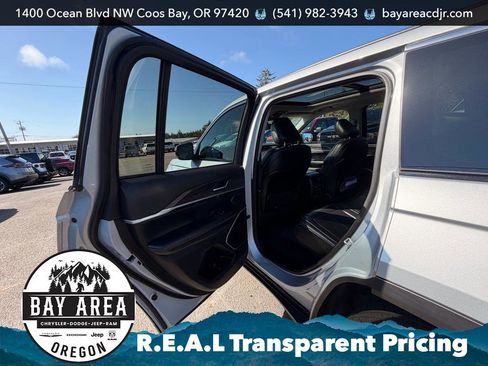 Used 2024 Jeep Grand Cherokee Limited 4xe AWD/4WD image 22