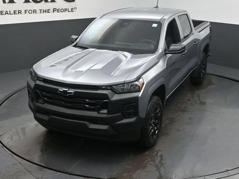 New 2026 Chevrolet Colorado W/T w/ WT Custom Package AWD/4WD image 23