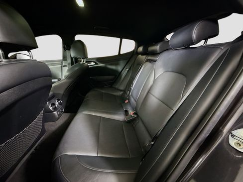 Used 2020 Kia Stinger GT-Line image 25