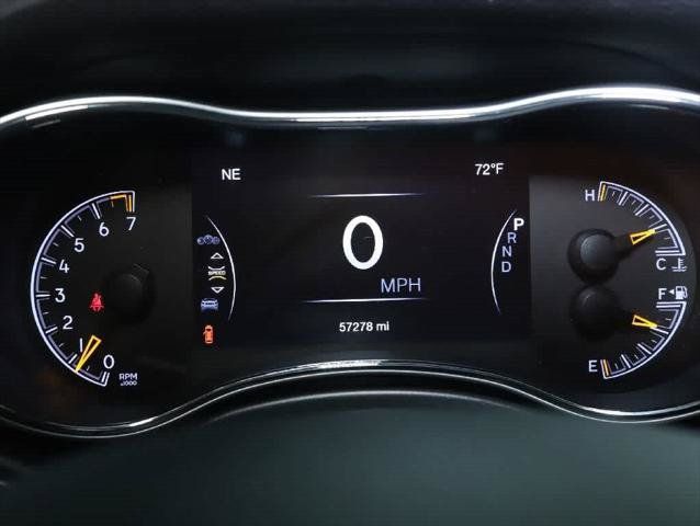 Certified 2020 Jeep Grand Cherokee Laredo AWD/4WD image 23