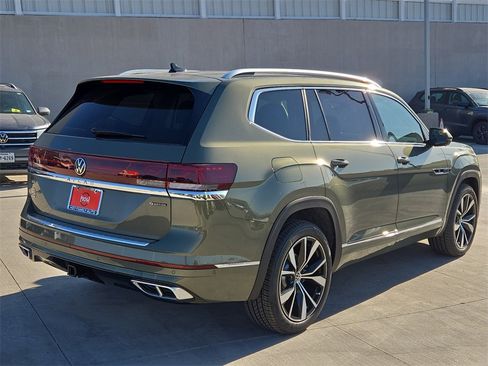 New 2025 Volkswagen Atlas SEL Premium R-Line image 11