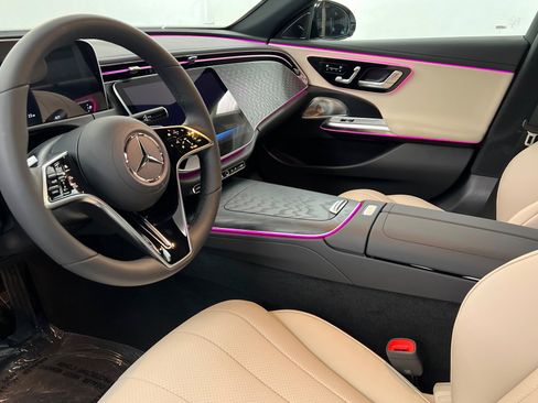New 2026 Mercedes-Benz E 450 4MATIC Sedan image 15