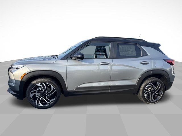 Used 2026 Chevrolet TrailBlazer RS w/ Driver Confidence Package FWD image 4
