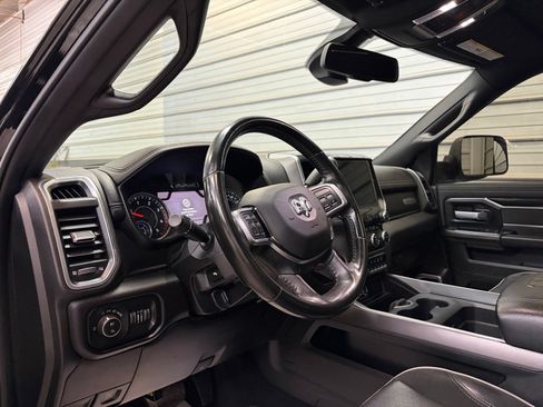 Used 2021 RAM 2500 Laramie w/ Night Edition AWD/4WD image 14