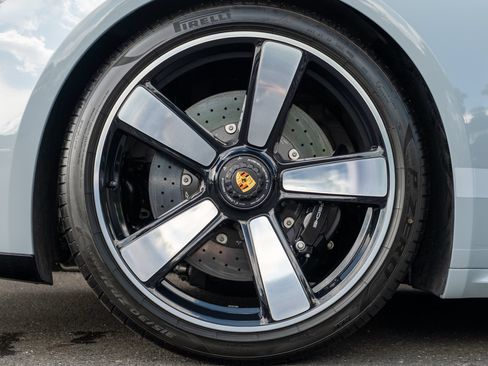Used 2023 Porsche 911 Sport Classic RWD image 14