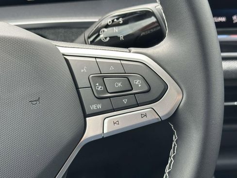 New 2025 Volkswagen Tiguan S AWD/4WD image 17