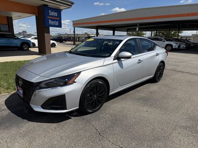 Used 2025 Nissan Altima 2.5 SV w/ SV Special Edition Package