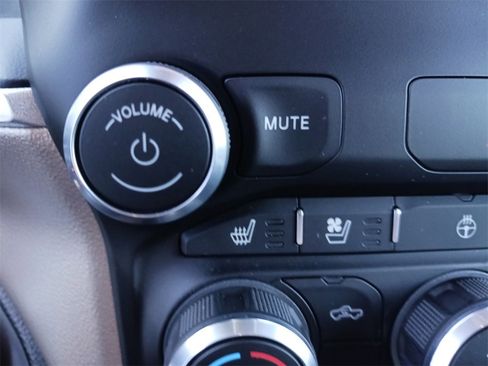 Used 2022 RAM 1500 Laramie image 24